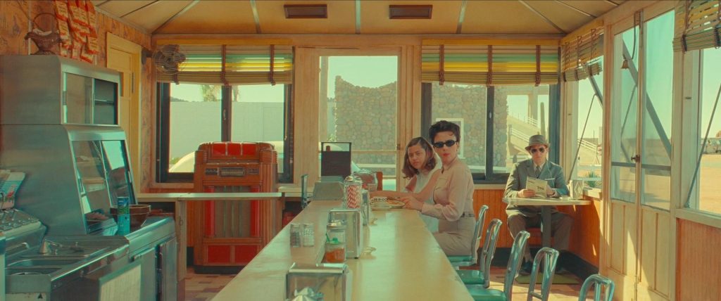 scenografia filmów Wesa Andersona to gotowe wnętrzarskie inspiracje